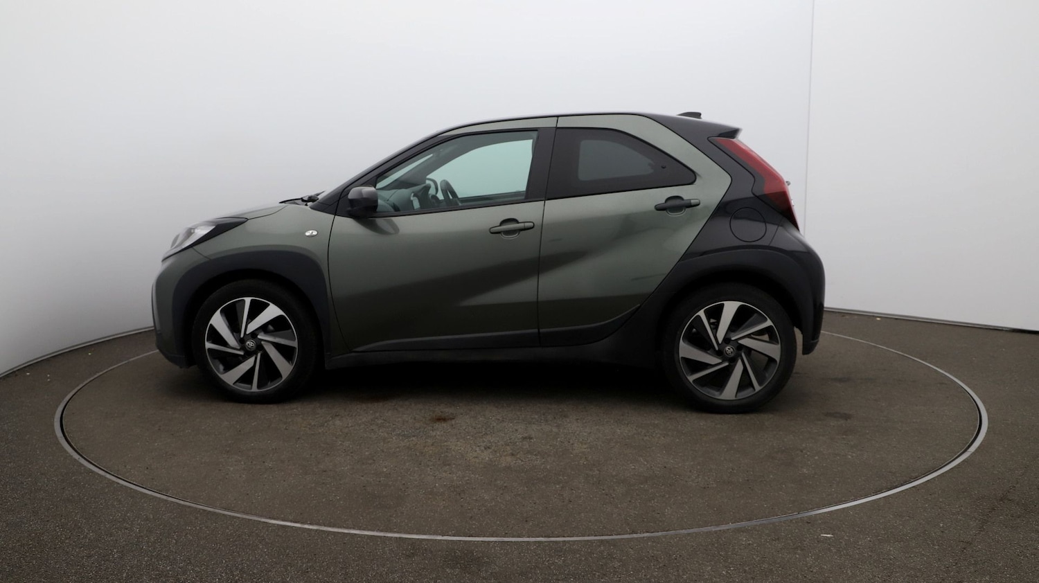 Used Toyota Aygo X 2023 for sale - 76810743: Photo 56