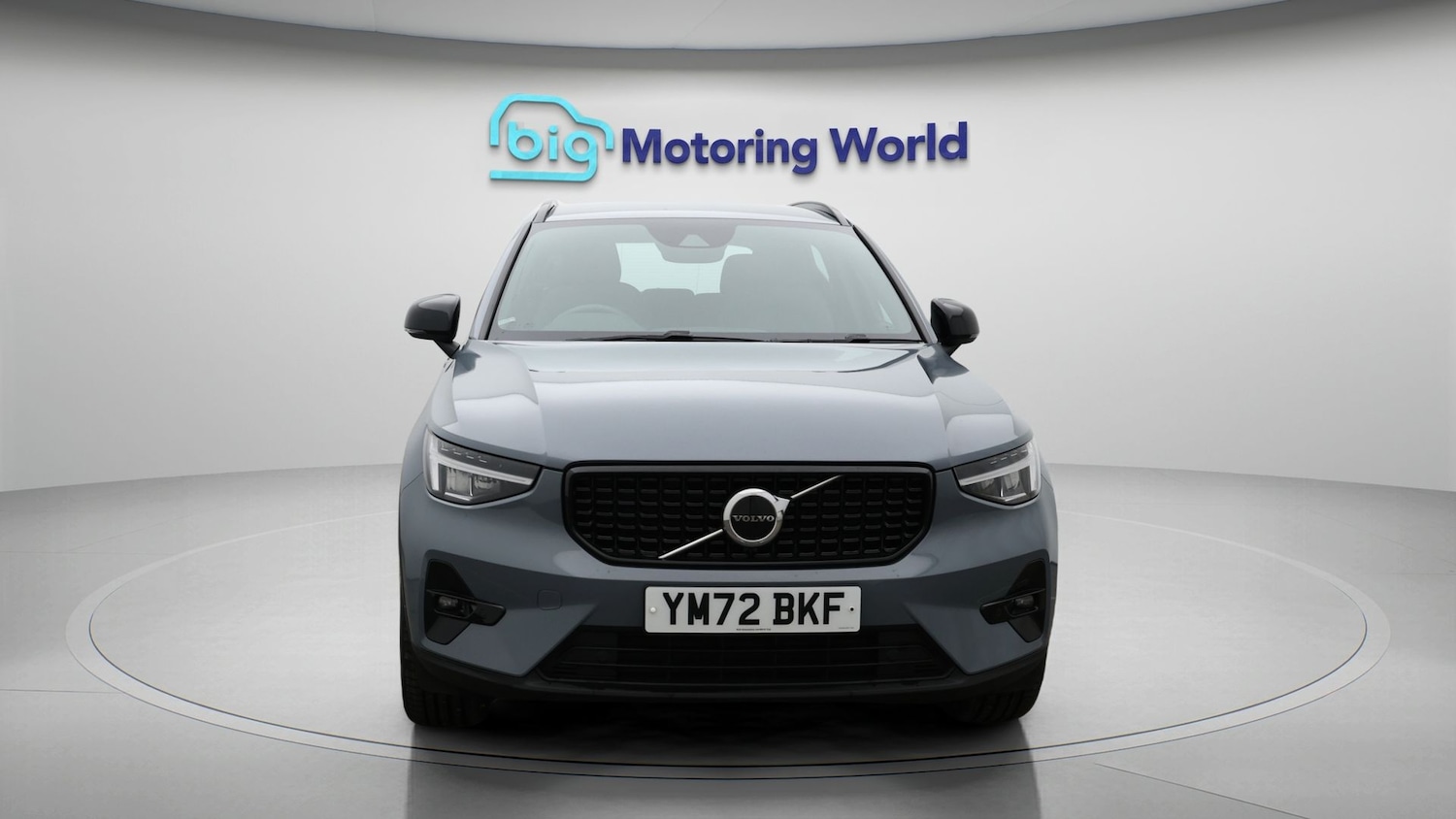 Used Volvo XC40 2022 for sale - 77233891: Photo 2