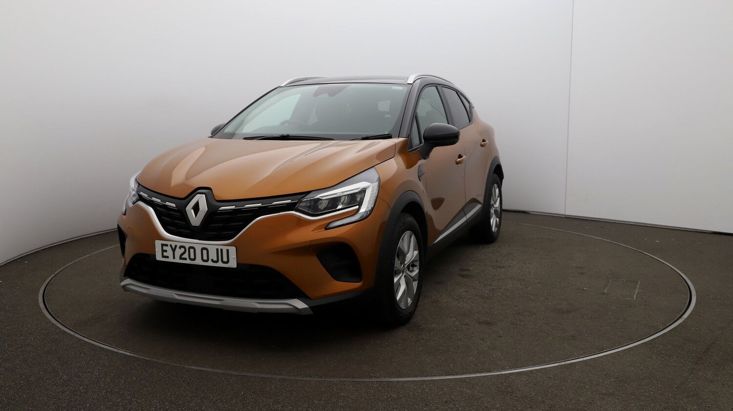 Used Renault Captur for sale - 76809853: Photo 29
