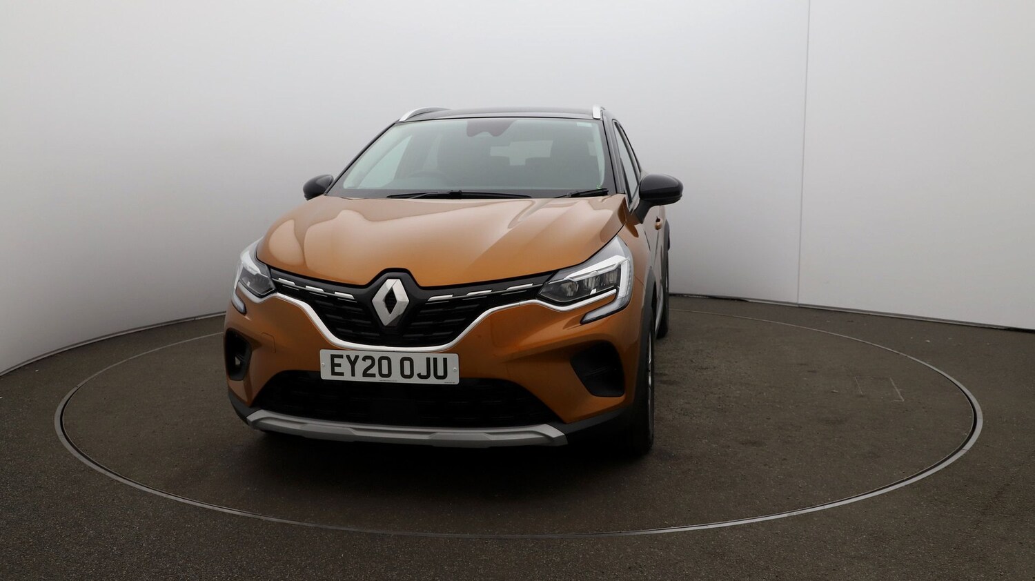 Used Renault Captur for sale - 76809853: Photo 30