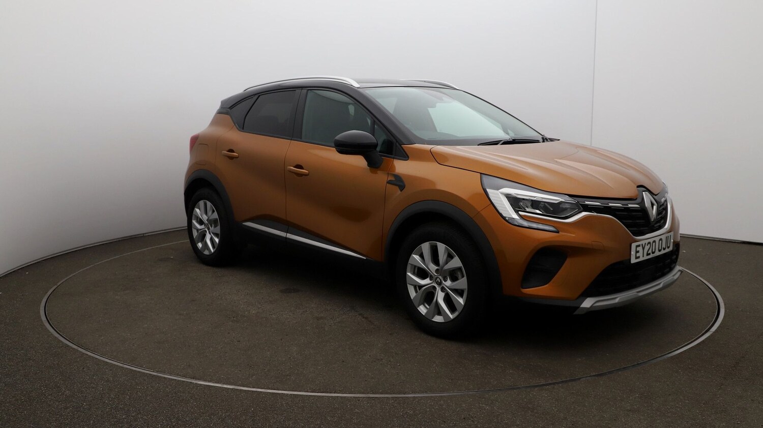 Used Renault Captur for sale - 76809853: Photo 35