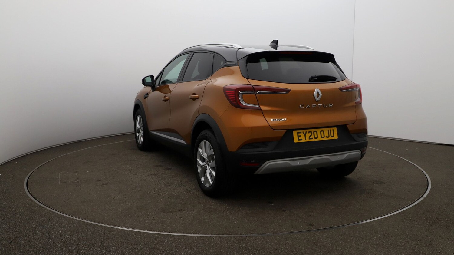 Used Renault Captur for sale - 76809853: Photo 52