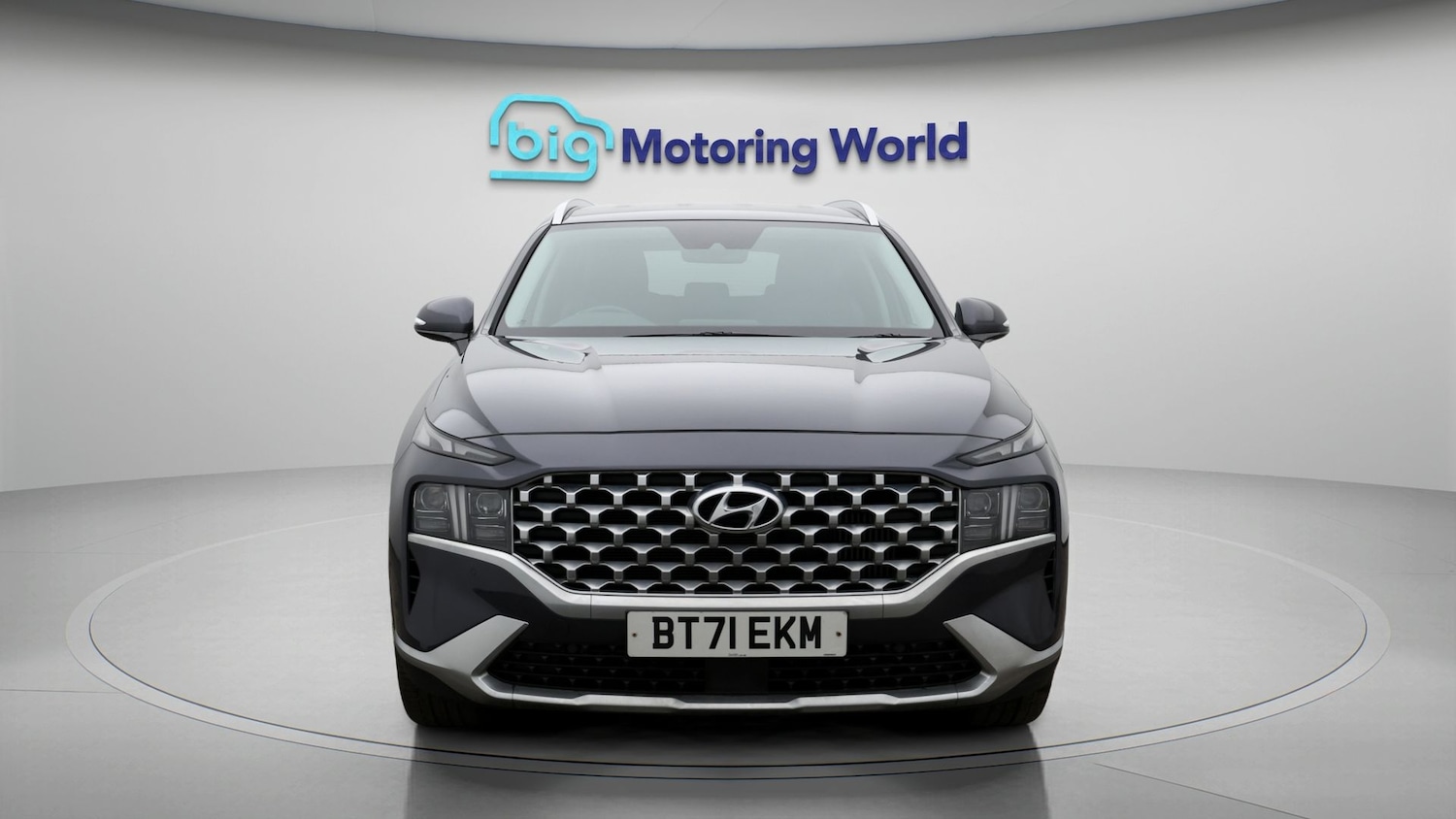 Used Hyundai Santa Fe 2021 for sale - 77220951: Photo 2