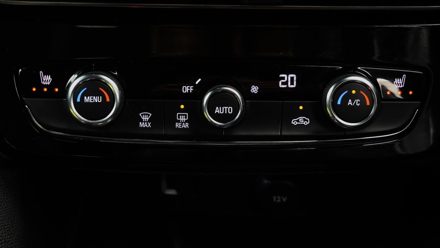 Used Vauxhall Mokka Electric 2022 for sale - 76607840: Photo 13