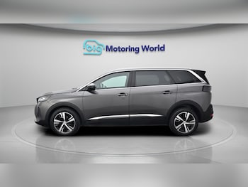 Used Peugeot 5008 2023 for sale - 79081001: Photo