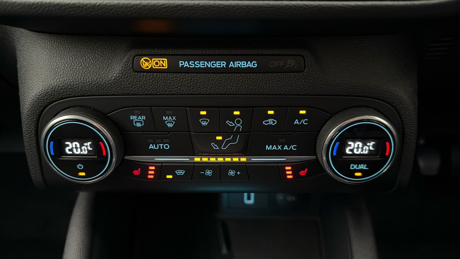 Used Ford Focus 2020 for sale - 78077492: Photo 11