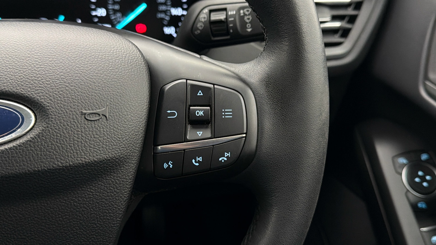 Used Ford Focus 2020 for sale - 78077492: Photo 23