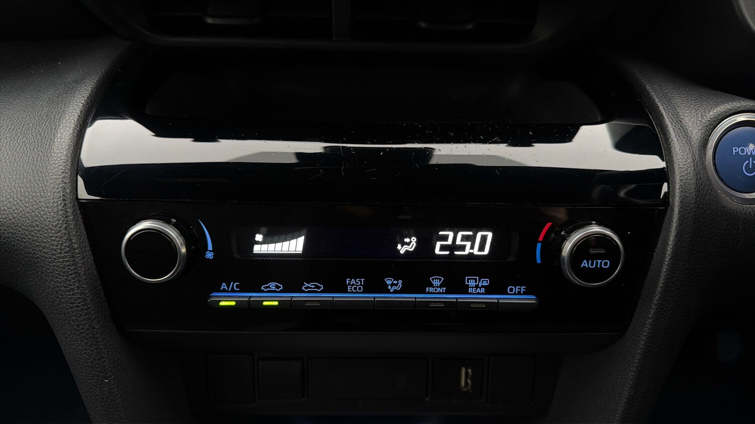 Used Toyota Yaris Cross for sale - 77864675: Photo 11