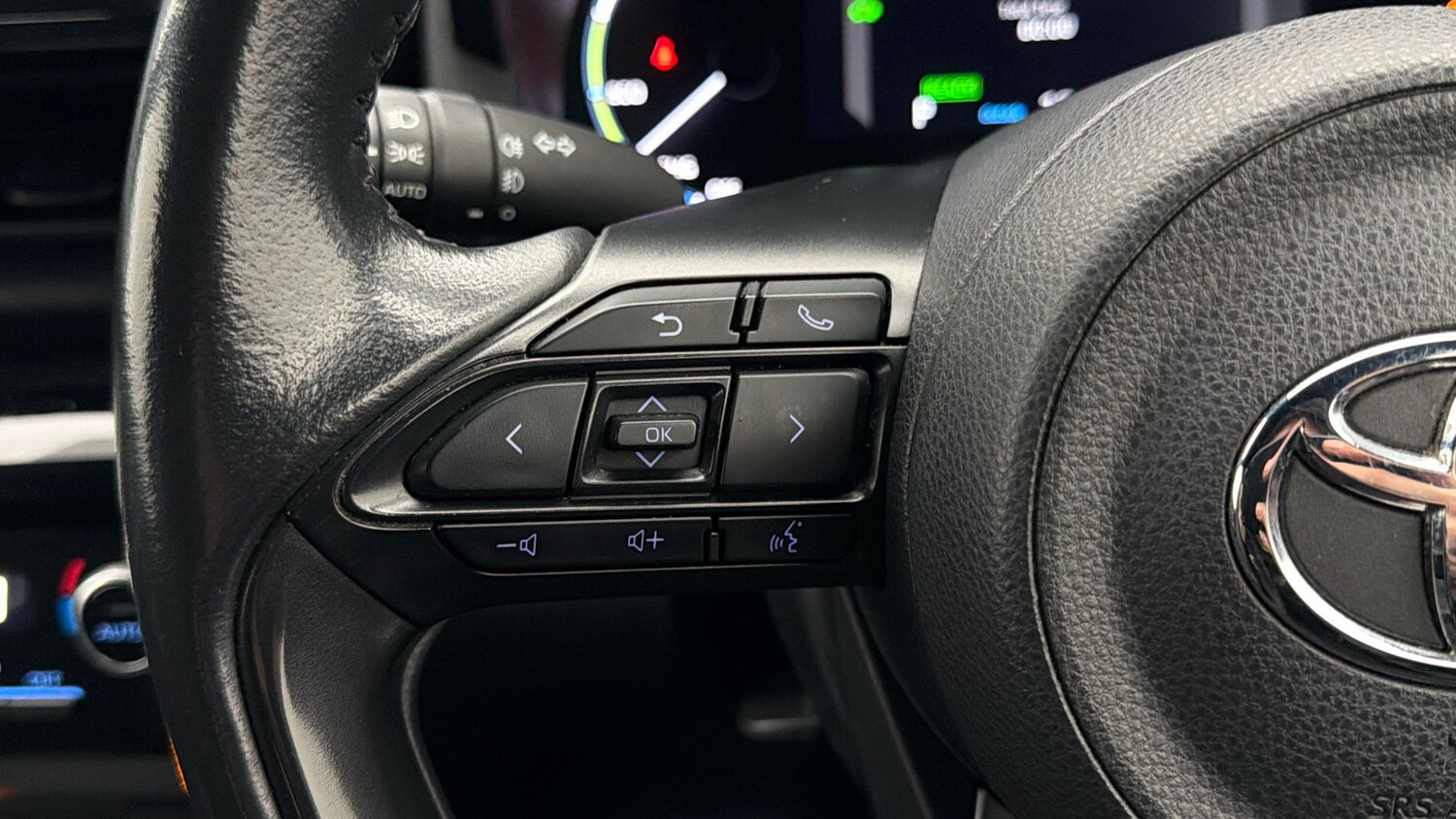 Used Toyota Yaris Cross for sale - 77864675: Photo 22