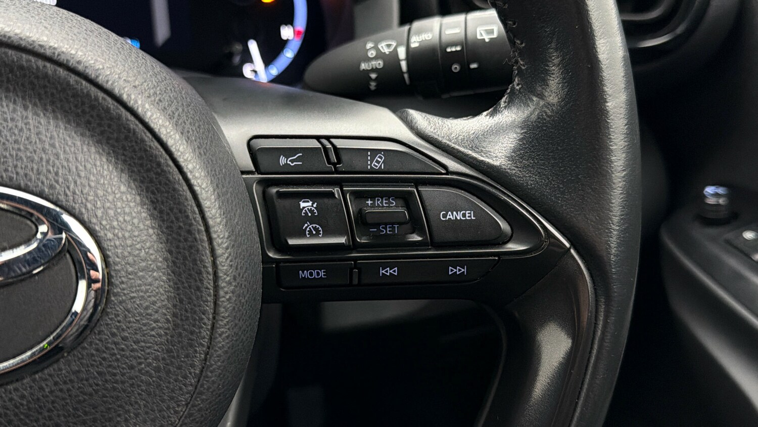 Used Toyota Yaris Cross for sale - 77864675: Photo 23