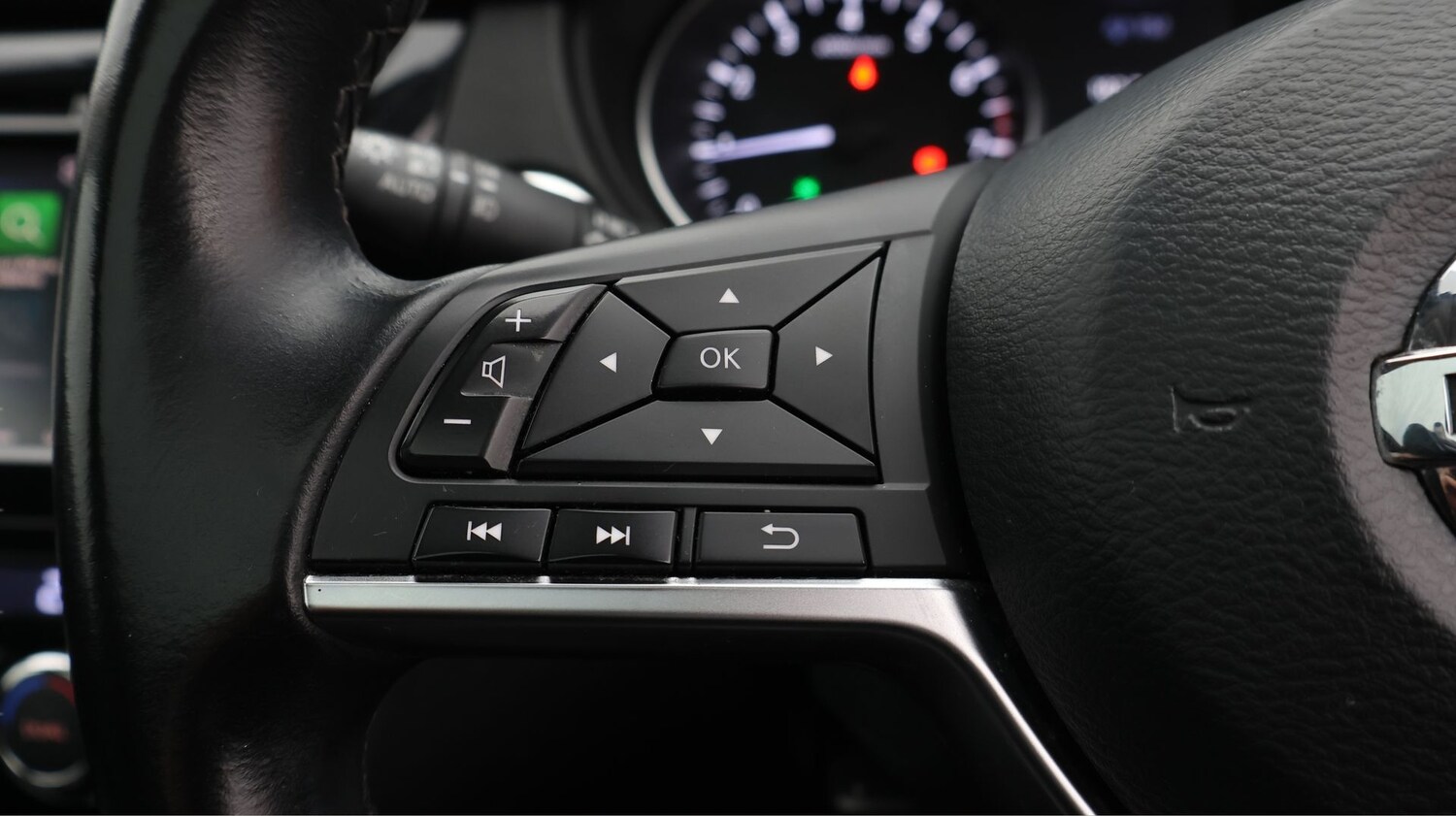 Used Nissan Qashqai for sale - 77829612: Photo 26