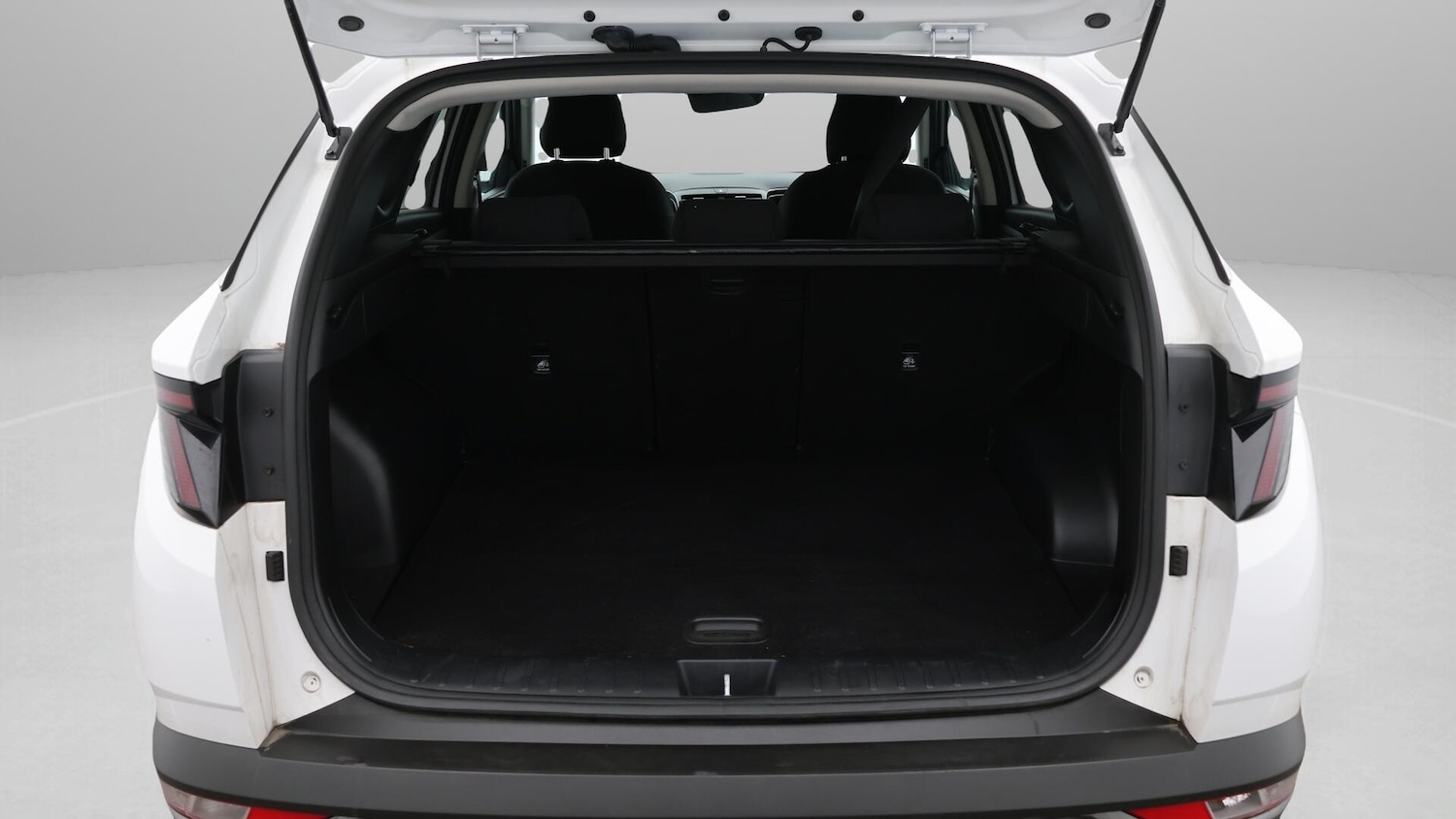 Used Hyundai TUCSON 2023 for sale - 76151102: Photo 18