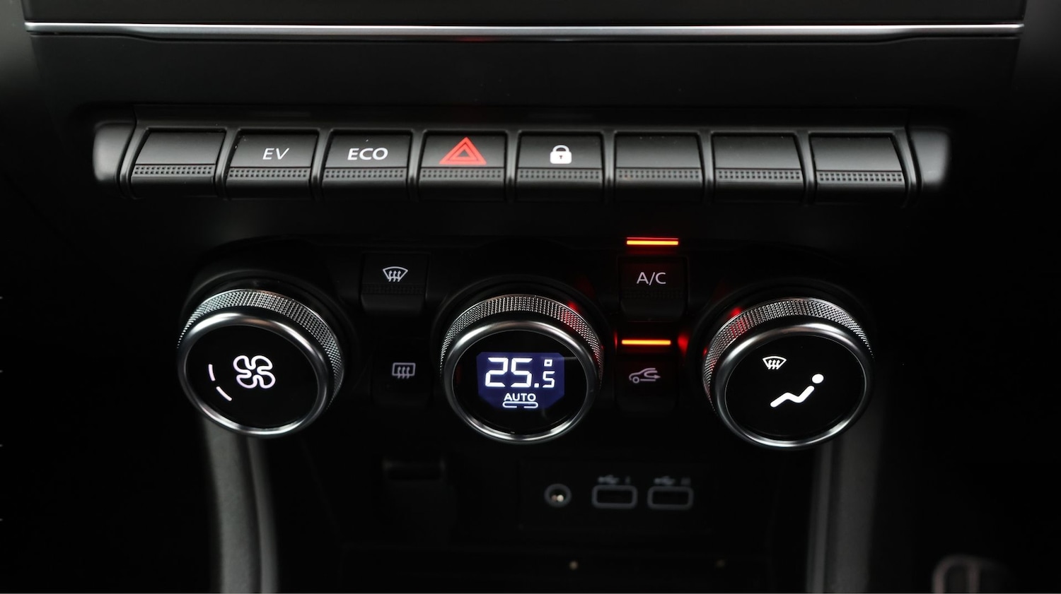 Used Renault Captur 2023 for sale - 77418164: Photo 12