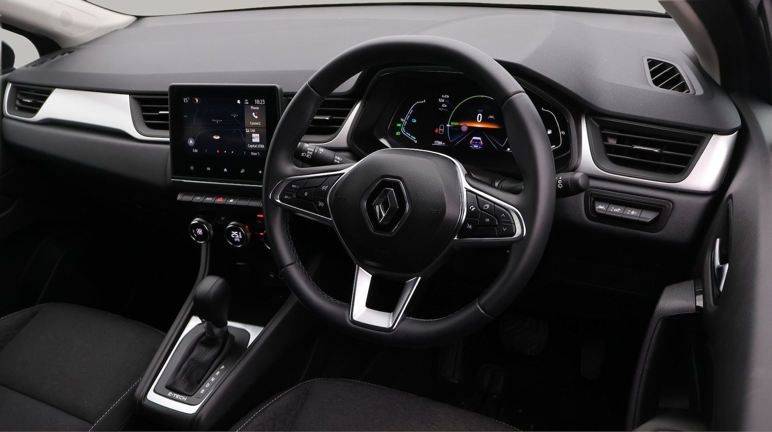 Used Renault Captur 2023 for sale - 77418164: Photo 9