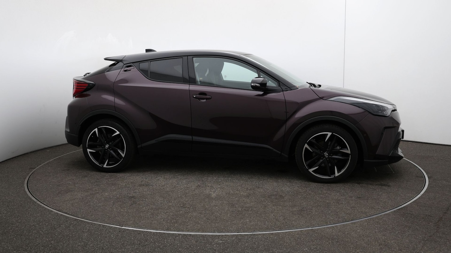 Used Toyota C-HR 2023 for sale - 76810283: Photo 42