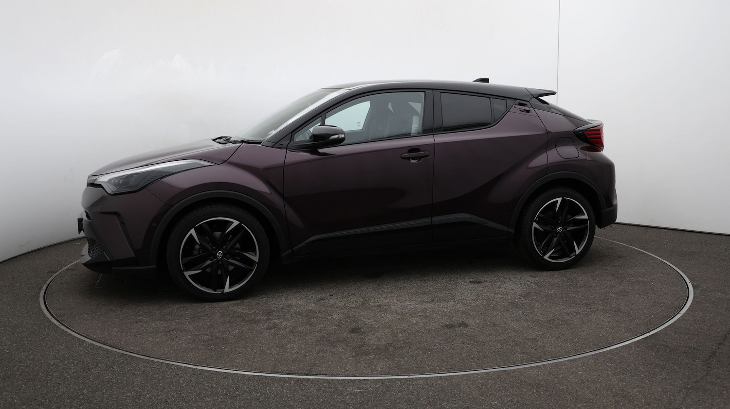Used Toyota C-HR 2023 for sale - 76810283: Photo 60