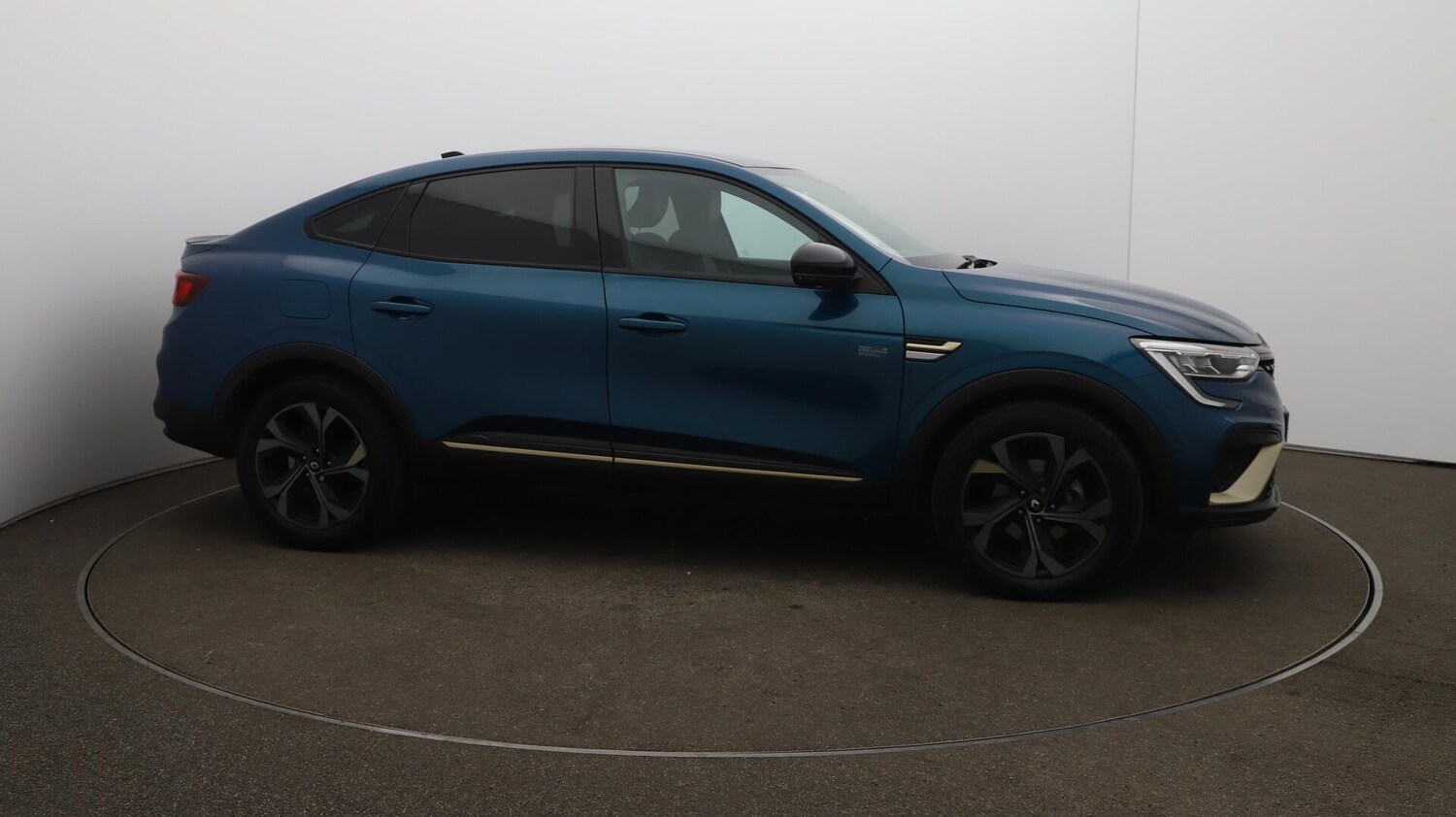 Used Renault Arkana 2023 for sale - 75916275: Photo 48