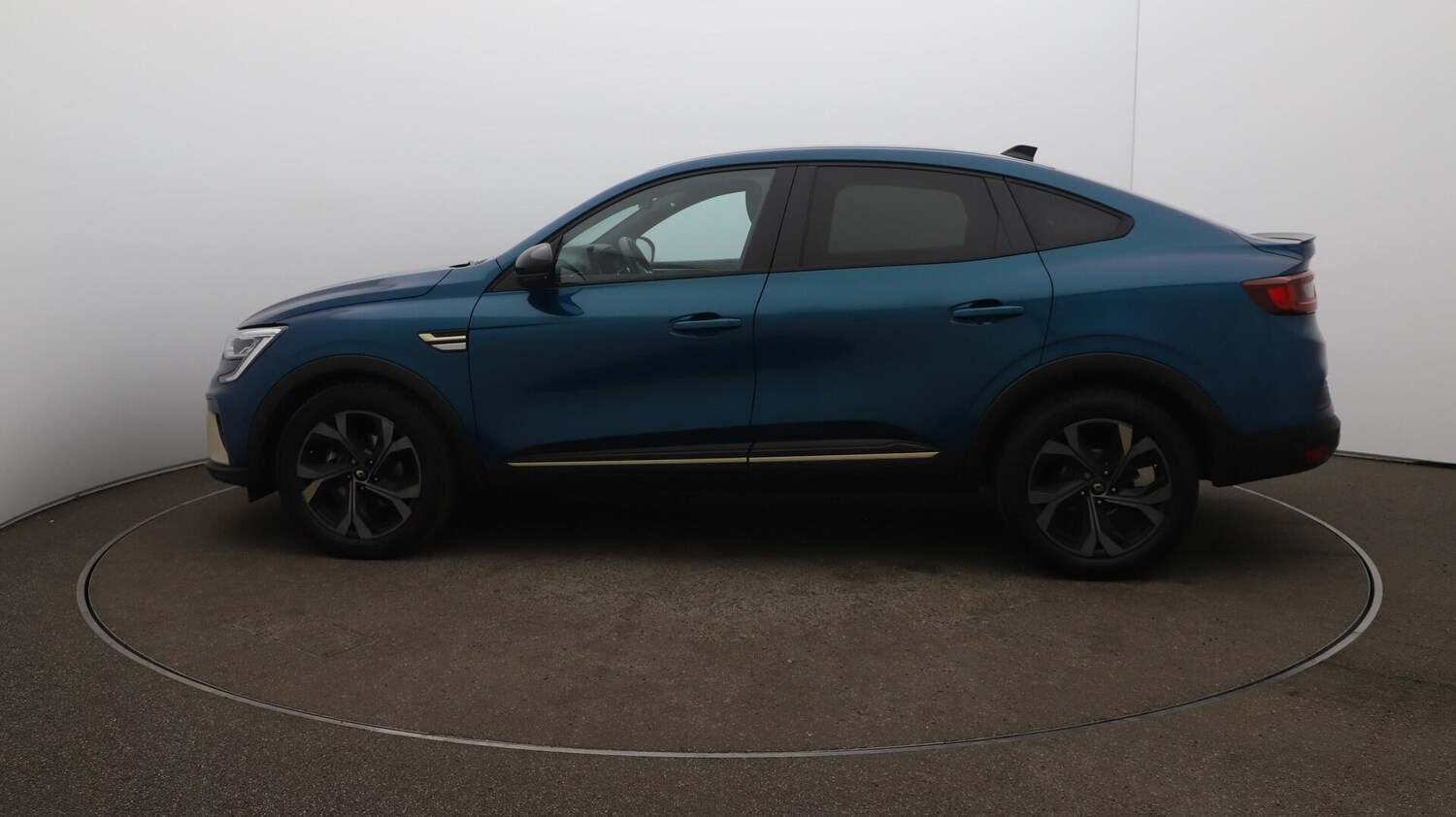 Used Renault Arkana 2023 for sale - 75916275: Photo 64