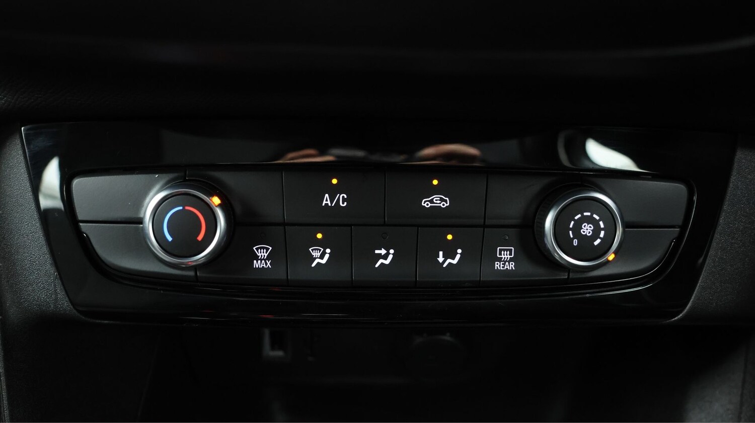 Used Vauxhall Corsa for sale - 77182098: Photo 12