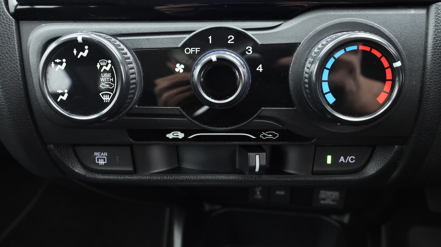 Used Honda Jazz 2019 for sale - 76485834: Photo 12