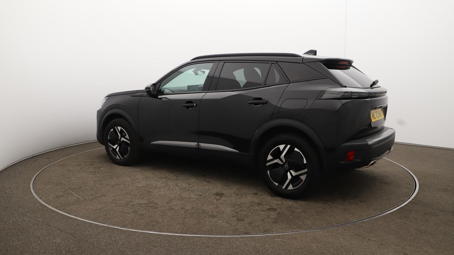 Used Peugeot 2008 2023 for sale - 76001892: Photo 12
