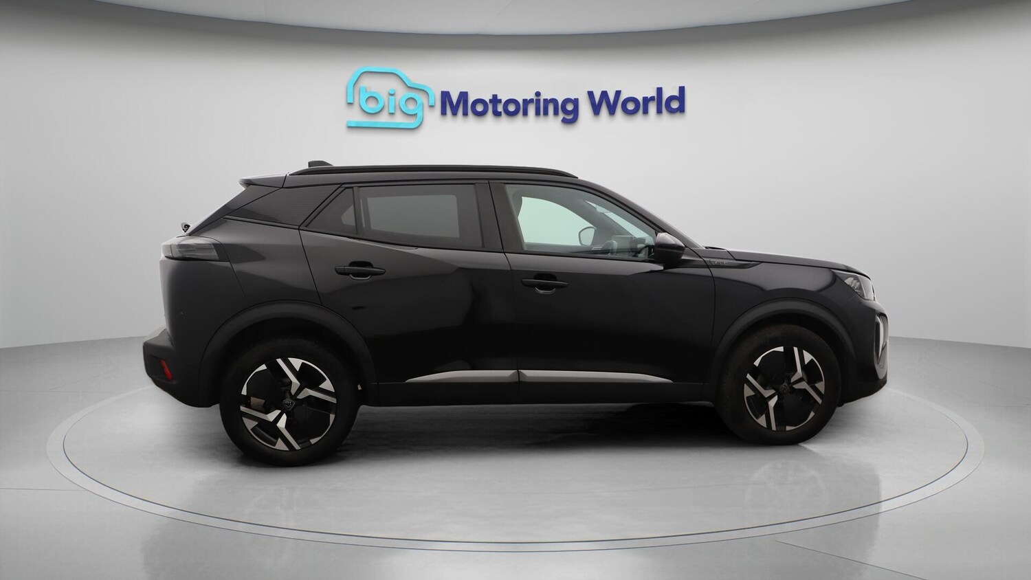 Used Peugeot 2008 2023 for sale - 76001892: Photo 9