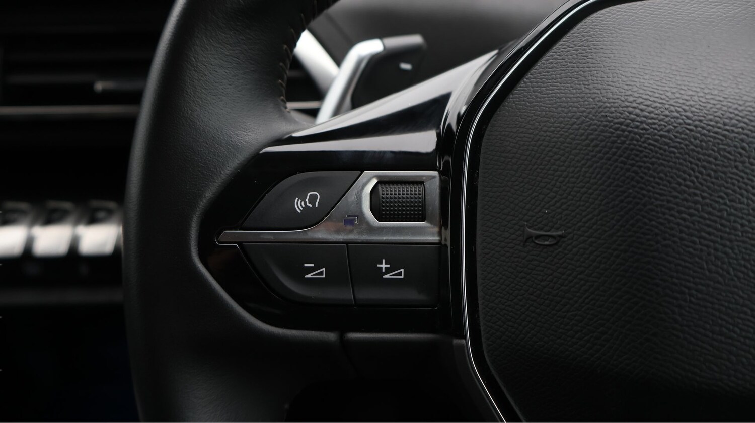 Used Peugeot 3008 2022 for sale - 77734898: Photo 24