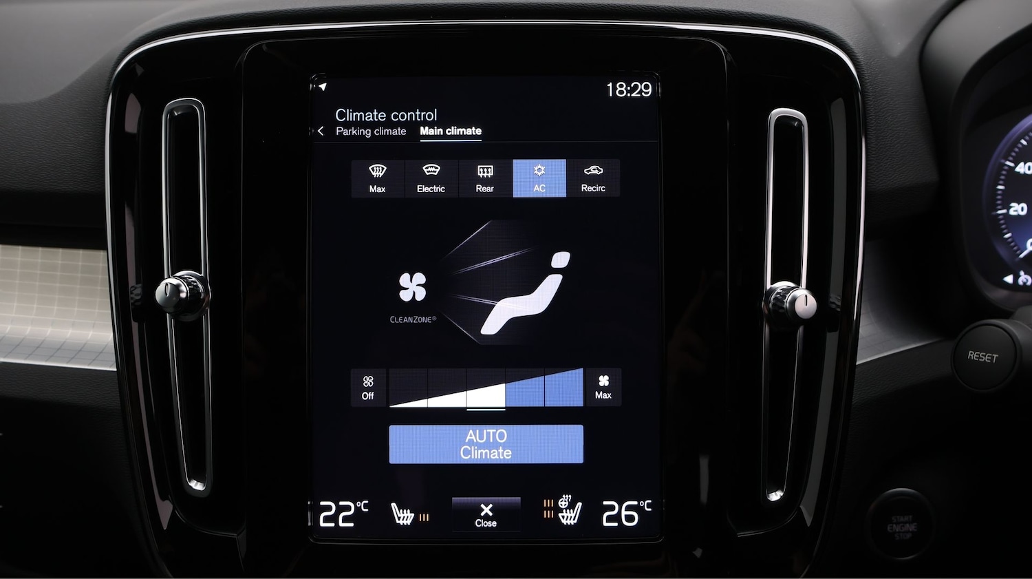 Used Volvo XC40 2022 for sale - 77759603: Photo 12