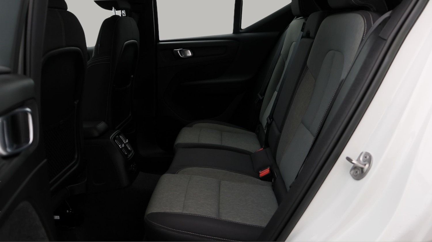 Used Volvo XC40 2022 for sale - 77759603: Photo 16