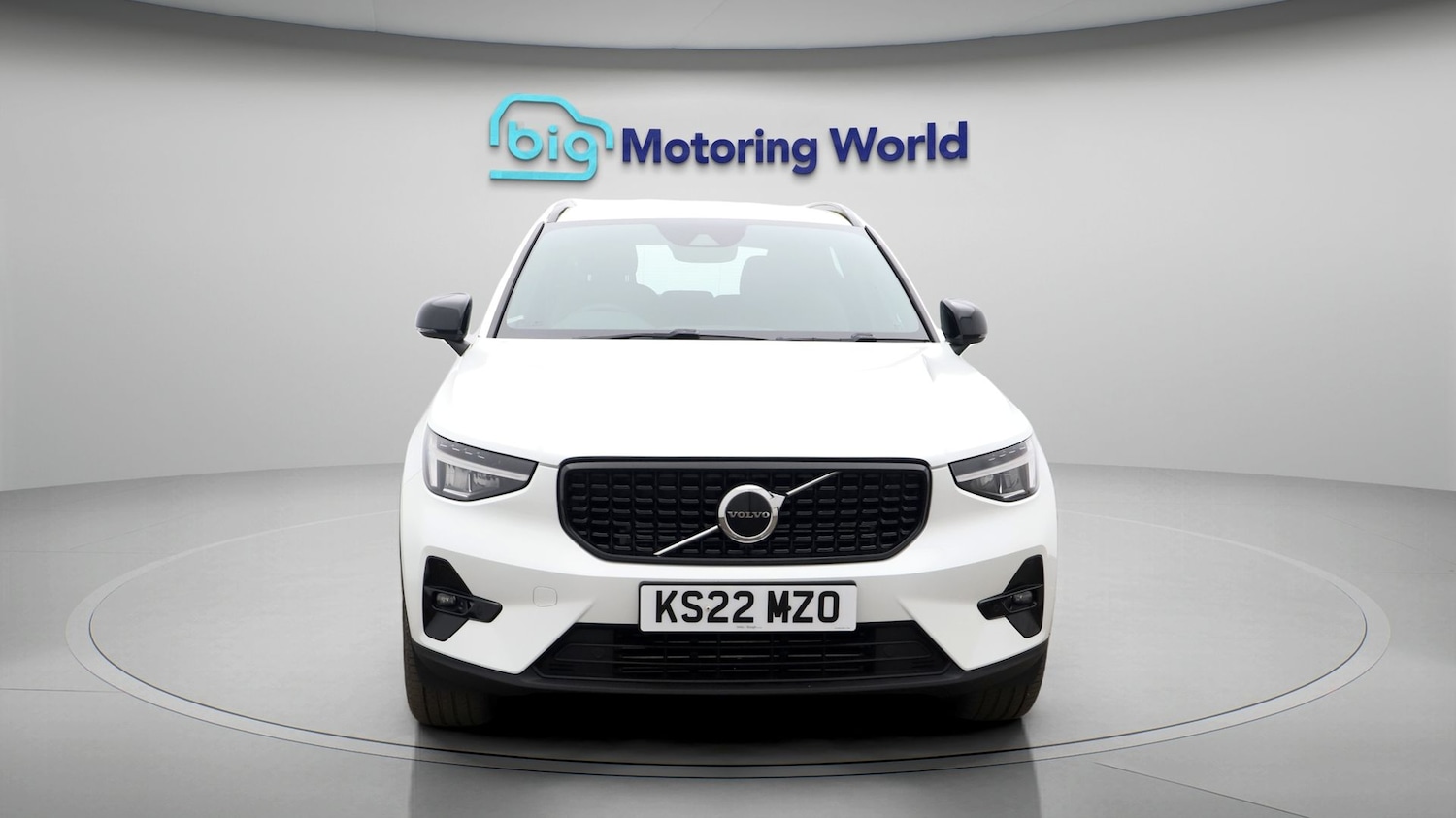Used Volvo XC40 2022 for sale - 77759603: Photo 2