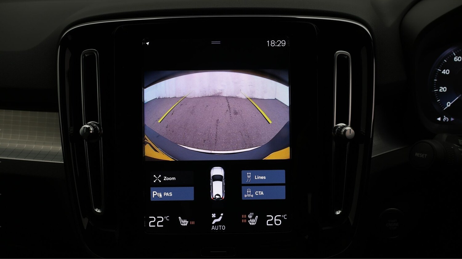 Used Volvo XC40 2022 for sale - 77759603: Photo 22