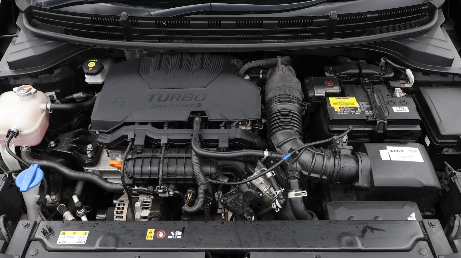 Used Kia Stonic 2023 for sale - 76398035: Photo 20