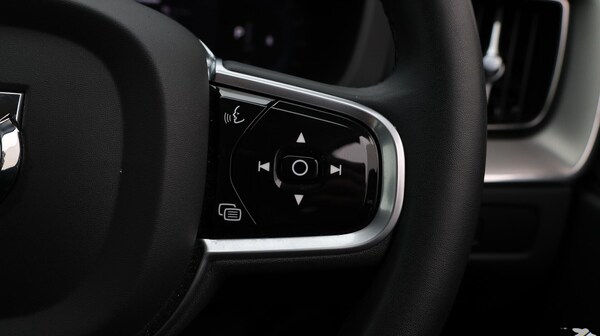 Used Volvo XC60 2022 for sale - 76326844: Photo 24