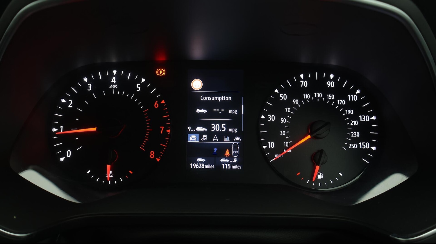 Used Renault Captur for sale - 76472650: Photo 11