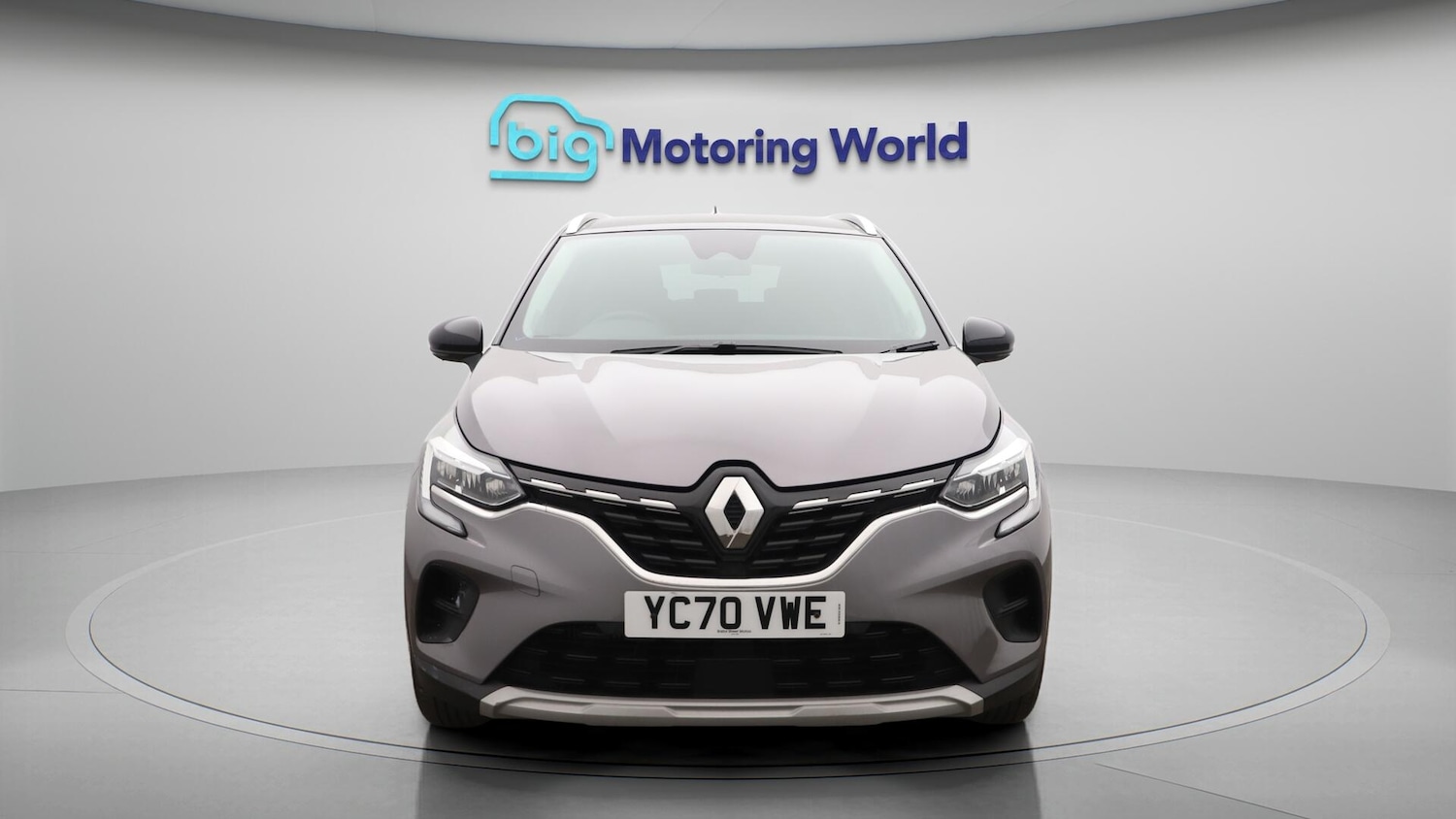 Used Renault Captur for sale - 76472650: Photo 3