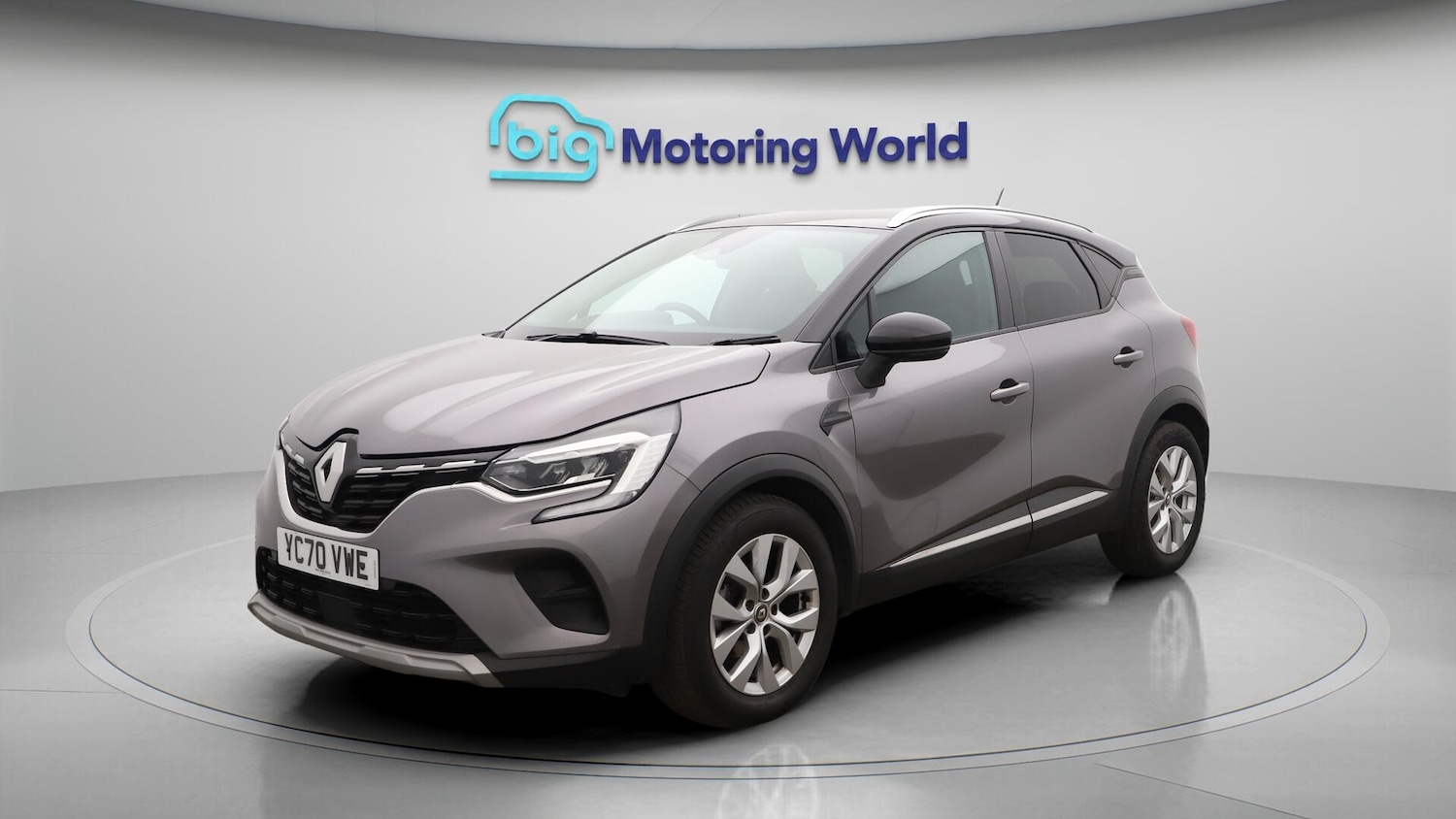 Used Renault Captur for sale - 76472650: Photo 4