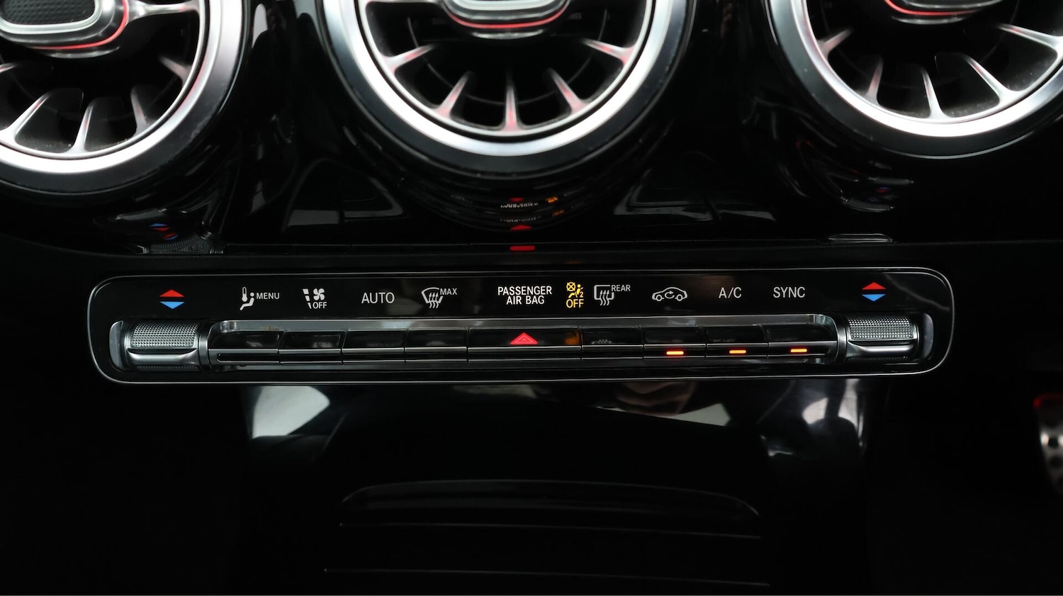 Used Mercedes-Benz CLA 2020 for sale - 76657154: Photo 13