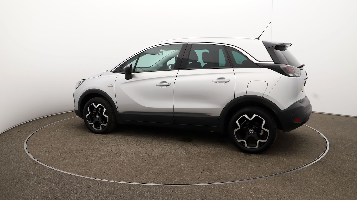 Used Vauxhall Crossland for sale - 76810308: Photo 39