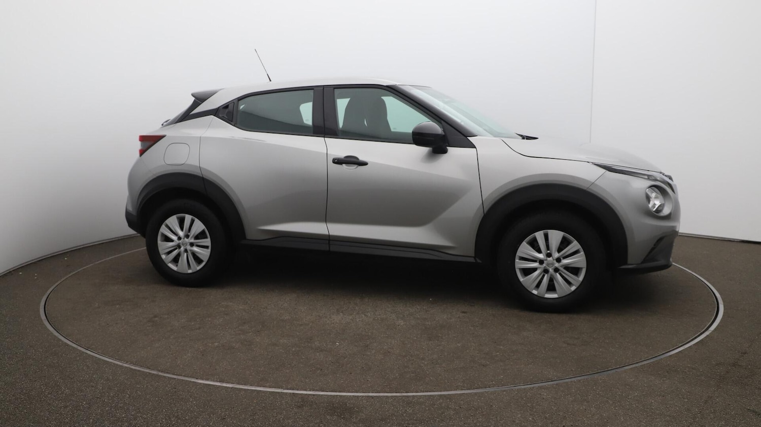 Used Nissan Juke 2023 for sale - 76122775: Photo 46