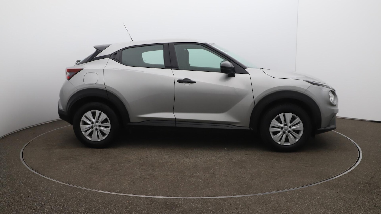 Used Nissan Juke 2023 for sale - 76122775: Photo 47