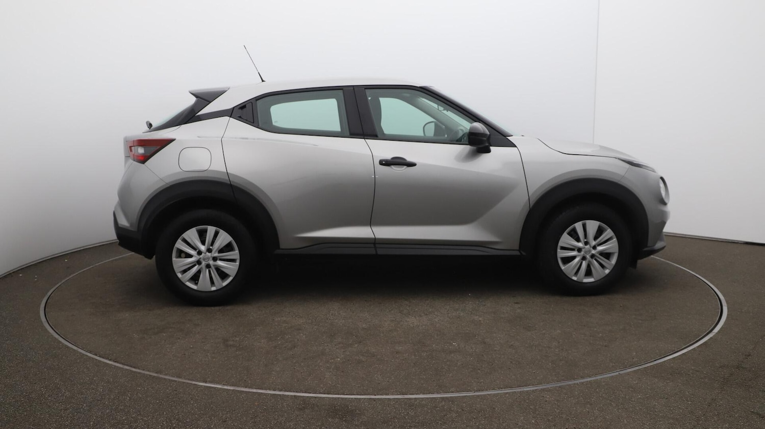 Used Nissan Juke 2023 for sale - 76122775: Photo 48