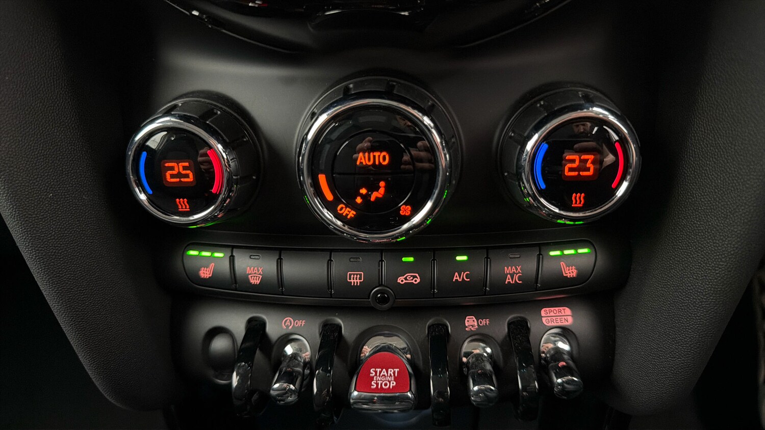 Used MINI Hatch 2023 for sale - 78162311: Photo 11