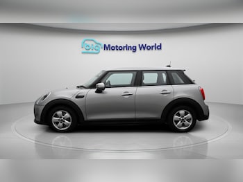 Used MINI Hatch 2023 for sale - 78162311: Photo