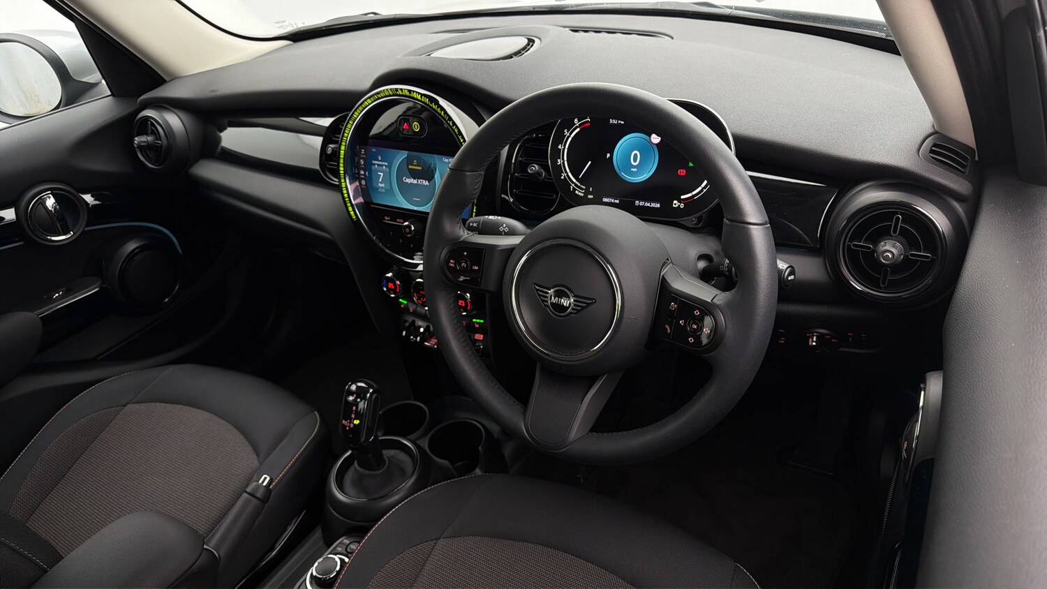 Used MINI Hatch 2023 for sale - 78162311: Photo 9