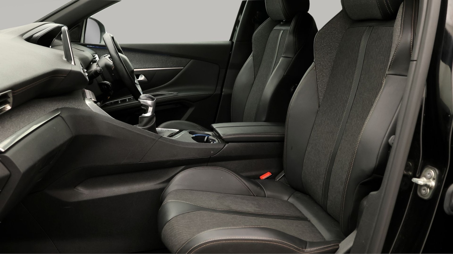 Used Peugeot 5008 2019 for sale - 77196410: Photo 14