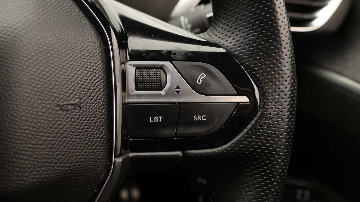 Used Peugeot 5008 2019 for sale - 77196410: Photo 21