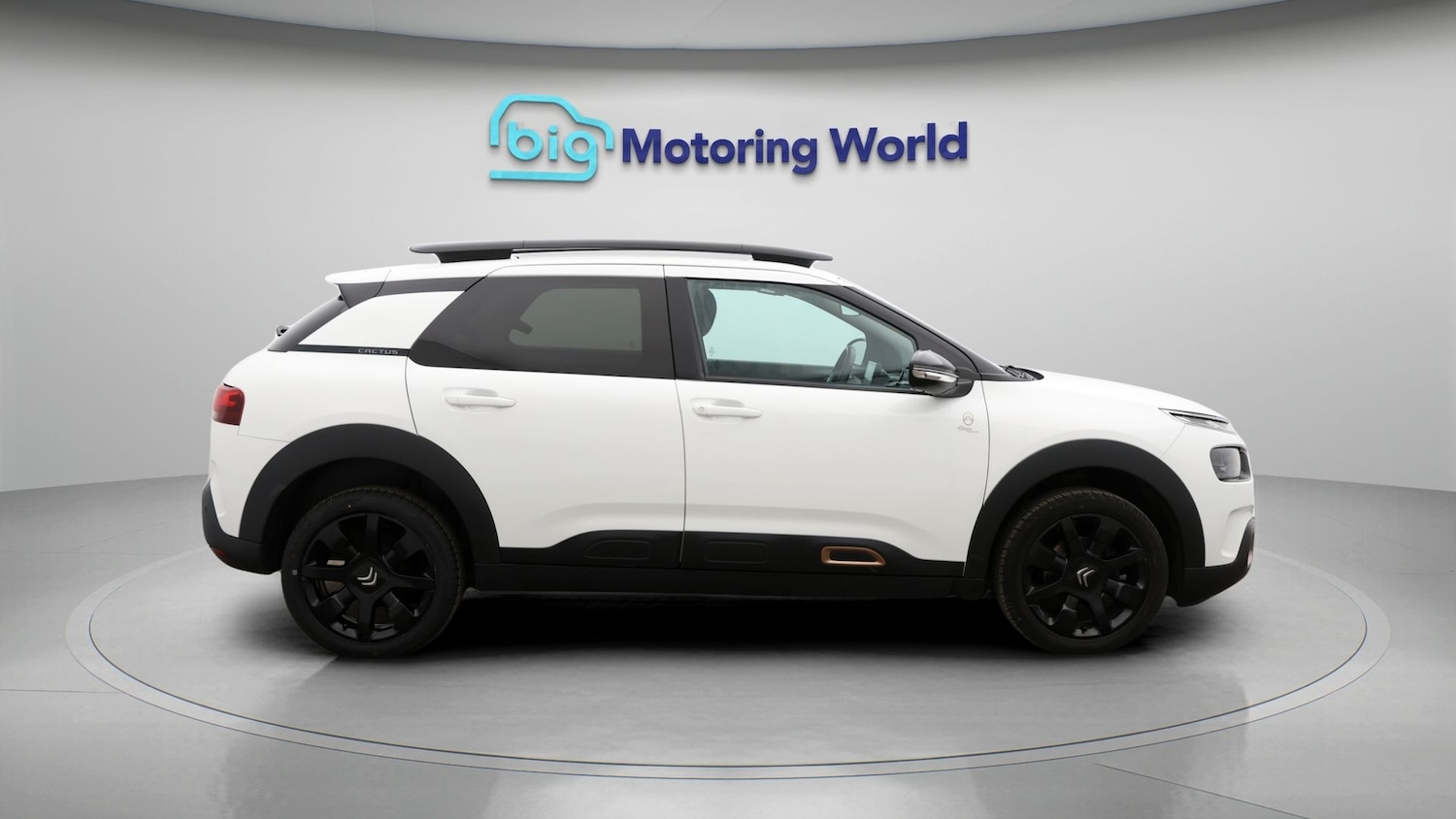 Used Citroen C4 Cactus for sale - 77365511: Photo 8