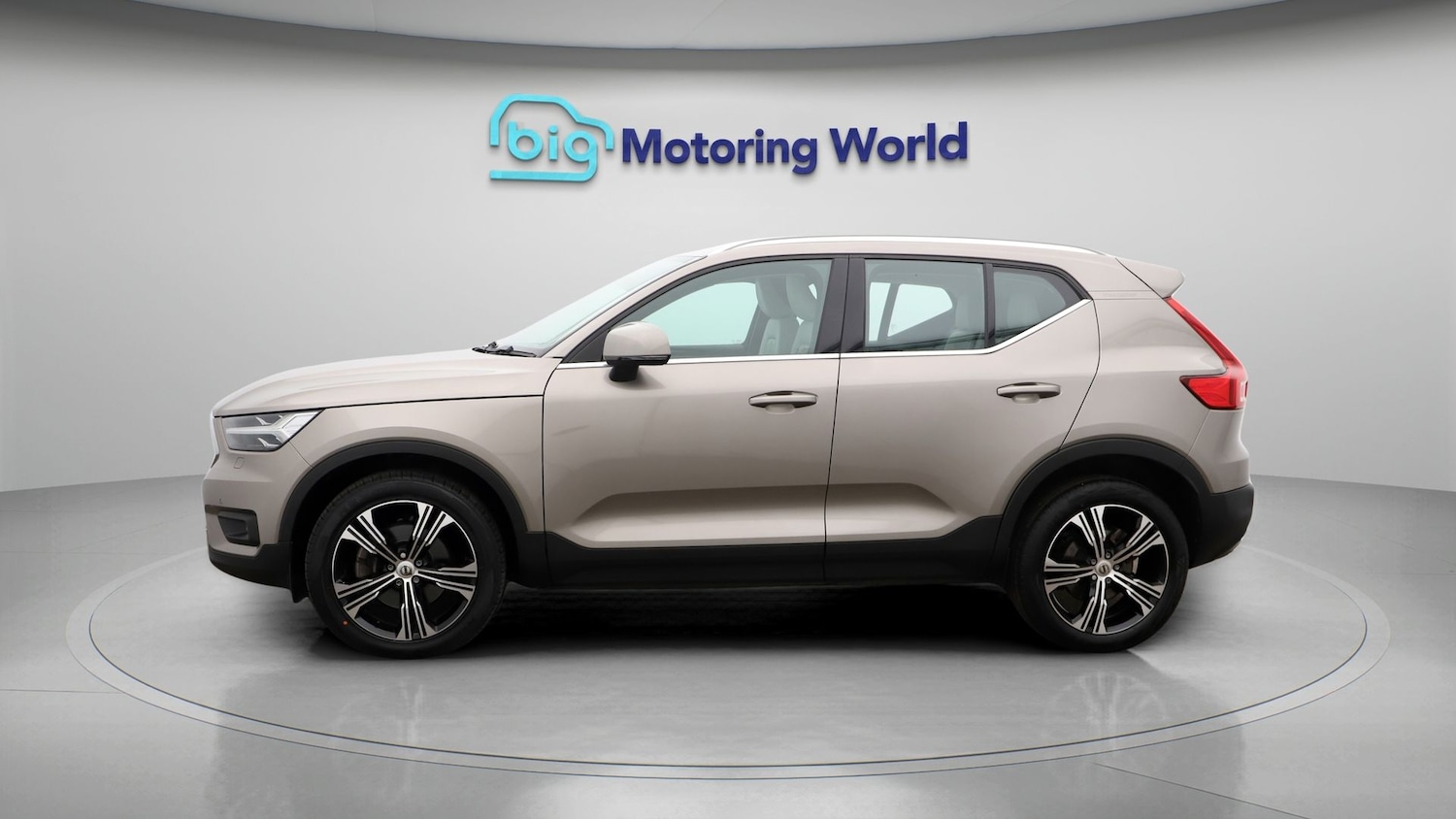 Used Volvo XC40 2020 for sale - 77461909: Photo 4