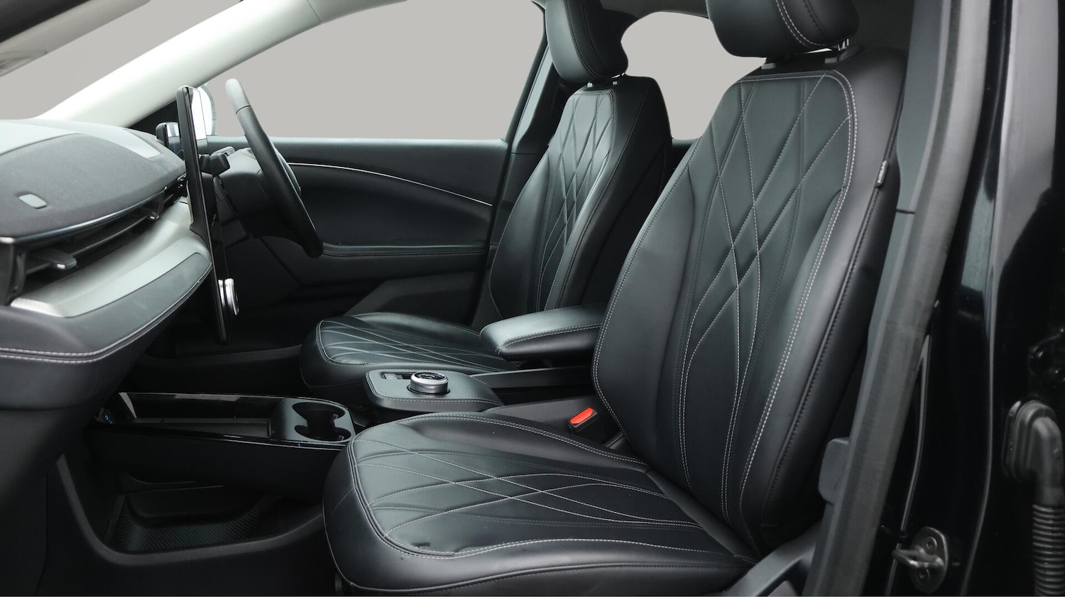 Used Ford Mustang Mach-E 2021 for sale - 76123089: Photo 15