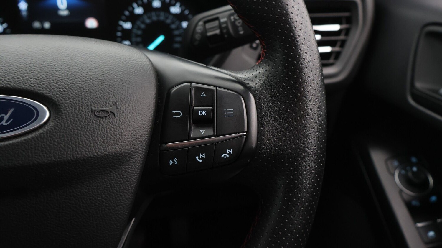 Used Ford Focus 2023 for sale - 77245385: Photo 26